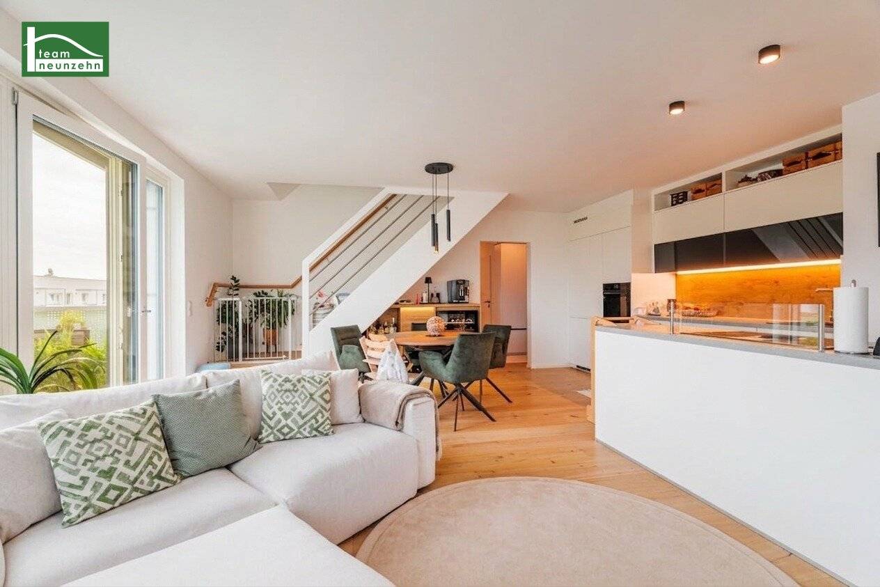 Exklusives Wohnen mit Dachterrasse, Eigengarten &amp; Pool – und zahlreichen weiteren Highlights!