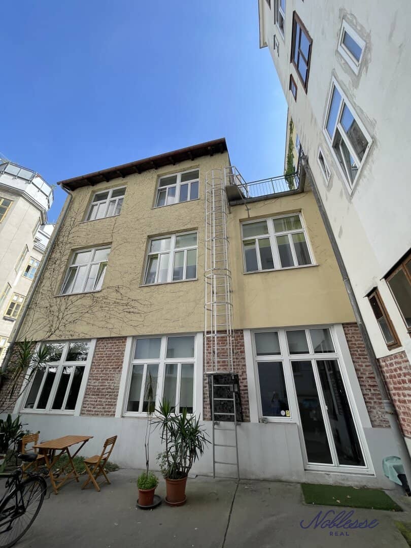 Verwirklichen Sie ihren Arbeitsraum in einem Loftartigen Hofbüro - Yogastudio, Therapieraum, Atelier uvm....