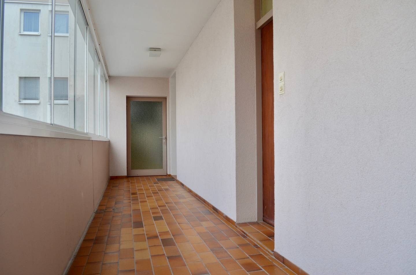 Helle Wohnung mit Balkon in ruhiger Lage