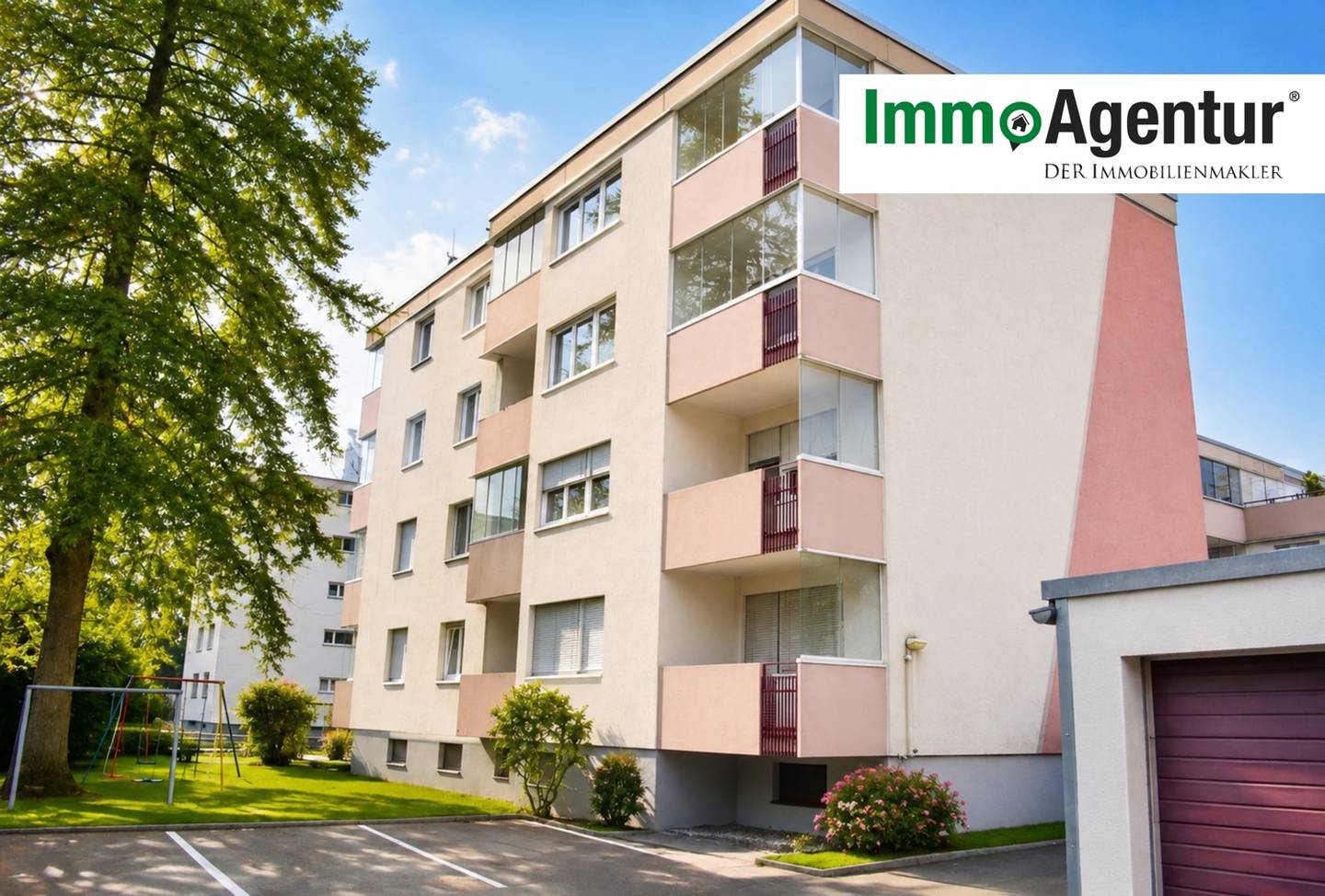 Helle Wohnung mit Balkon in ruhiger Lage