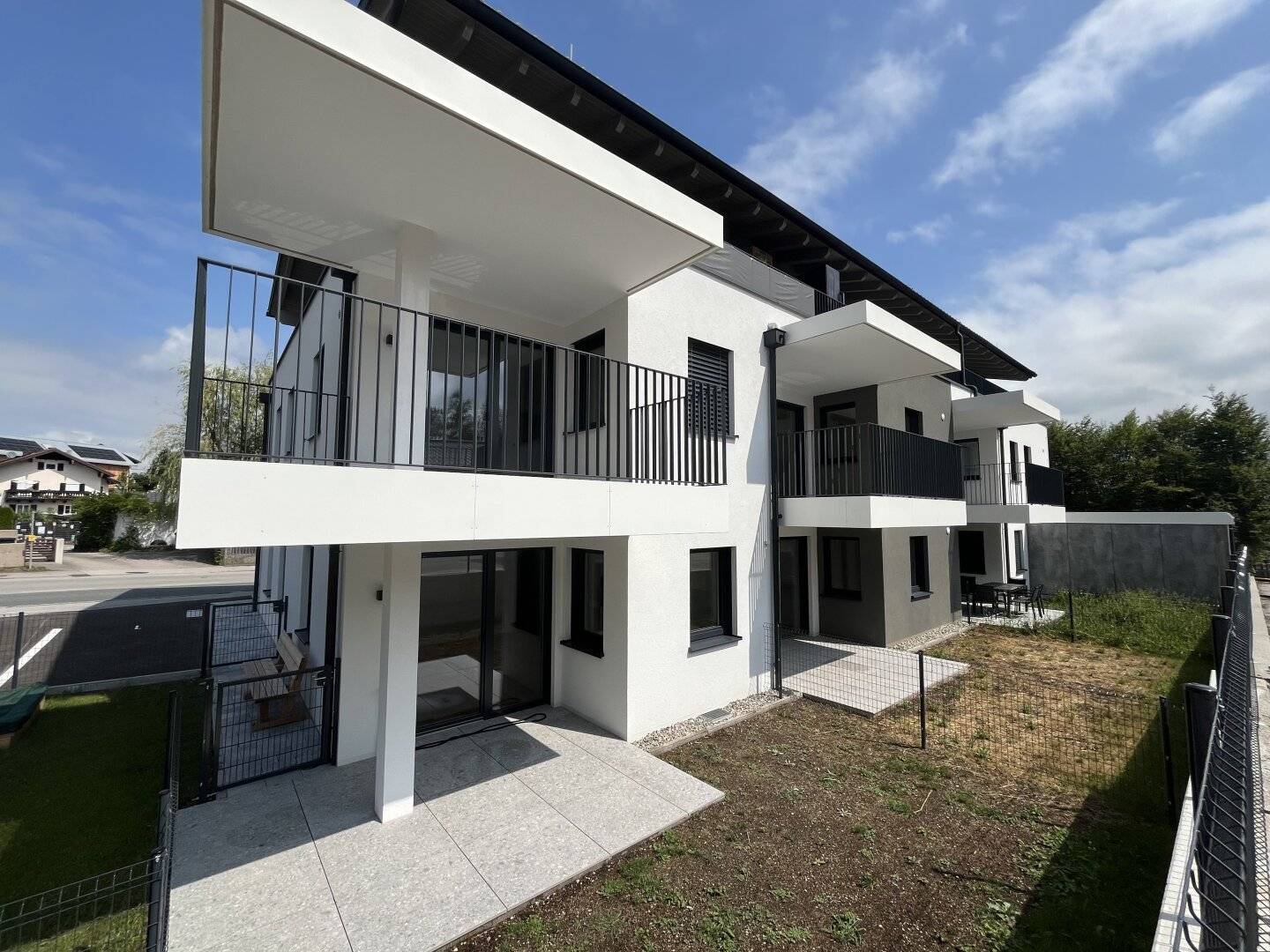 ERSTBEZUG:  2-Zimmer-Gartenwohnung in Henndorf am Wallersee!