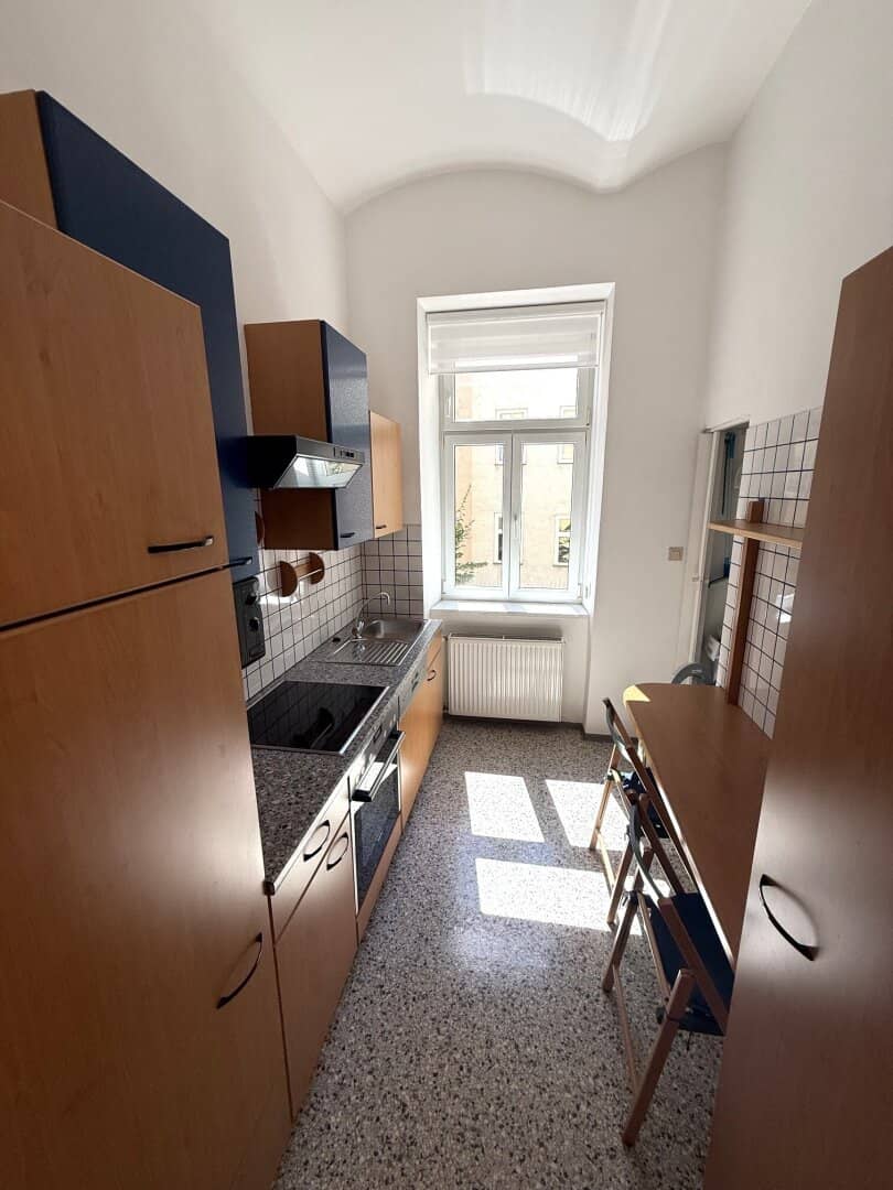 2 Zimmer Altbauwohnung im Innenhof in der Heiligenstädter Straße nächst alte Wirtschaftsuniversität