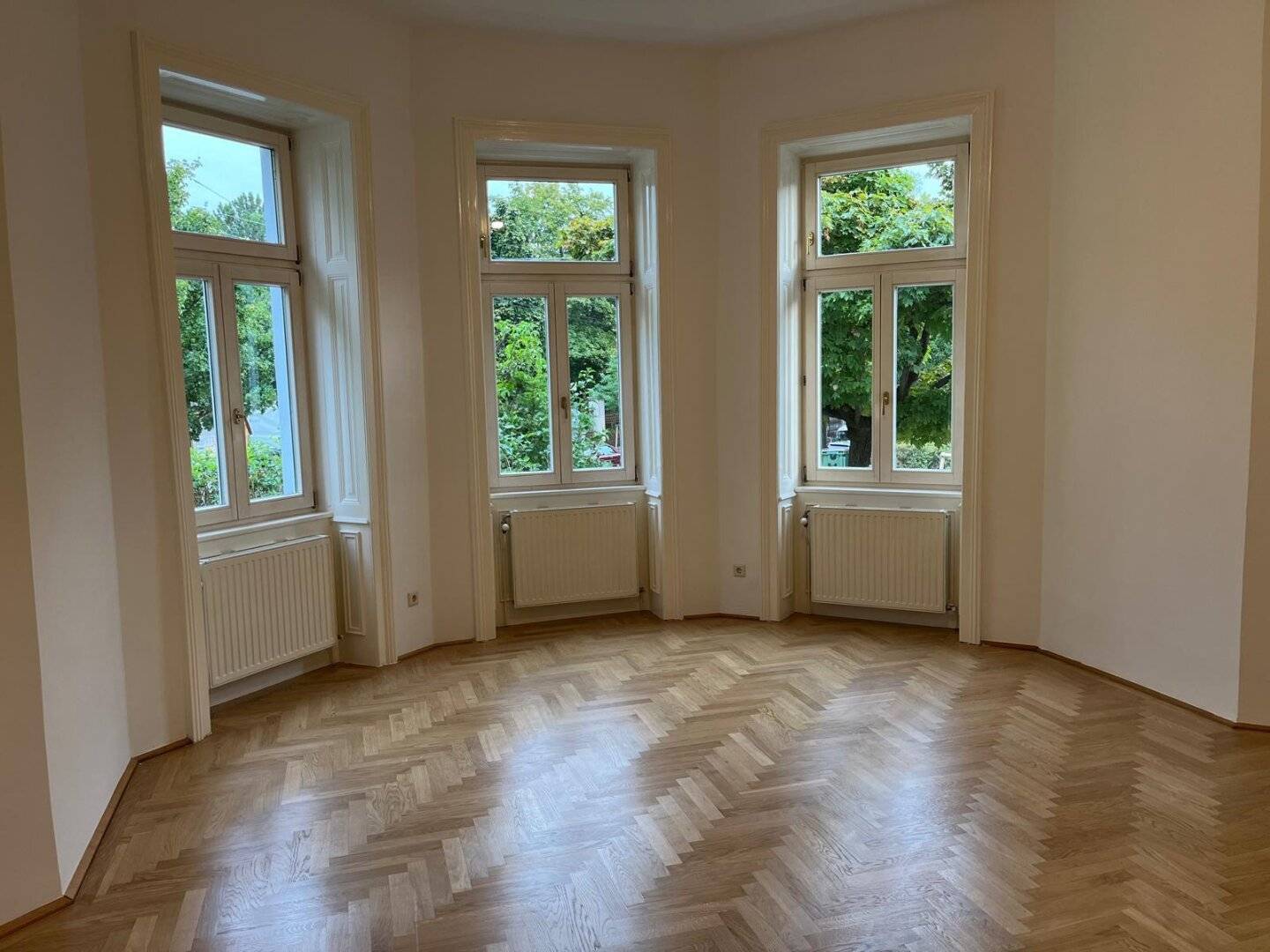 Höhnegasse - Erstbezug nach Generalsanierung, 3 Zimmer Altbau zu vermieten