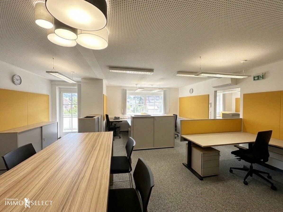 Your new business address – representative office space with 8 parking spaces