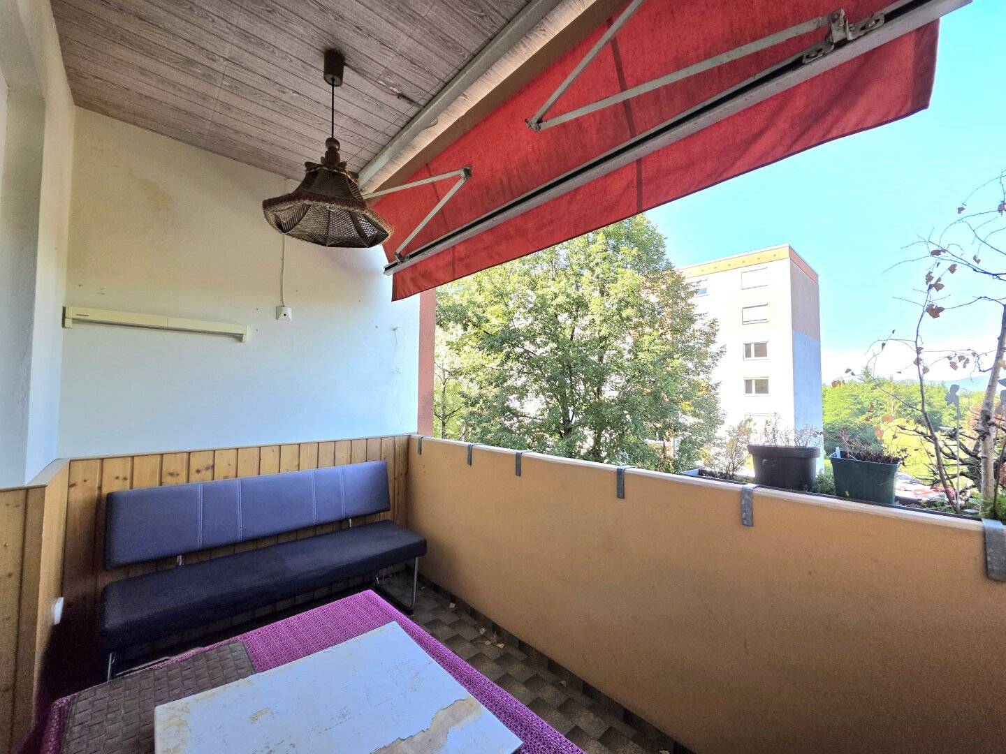 Quiet and bright apartment with good infrastructure!