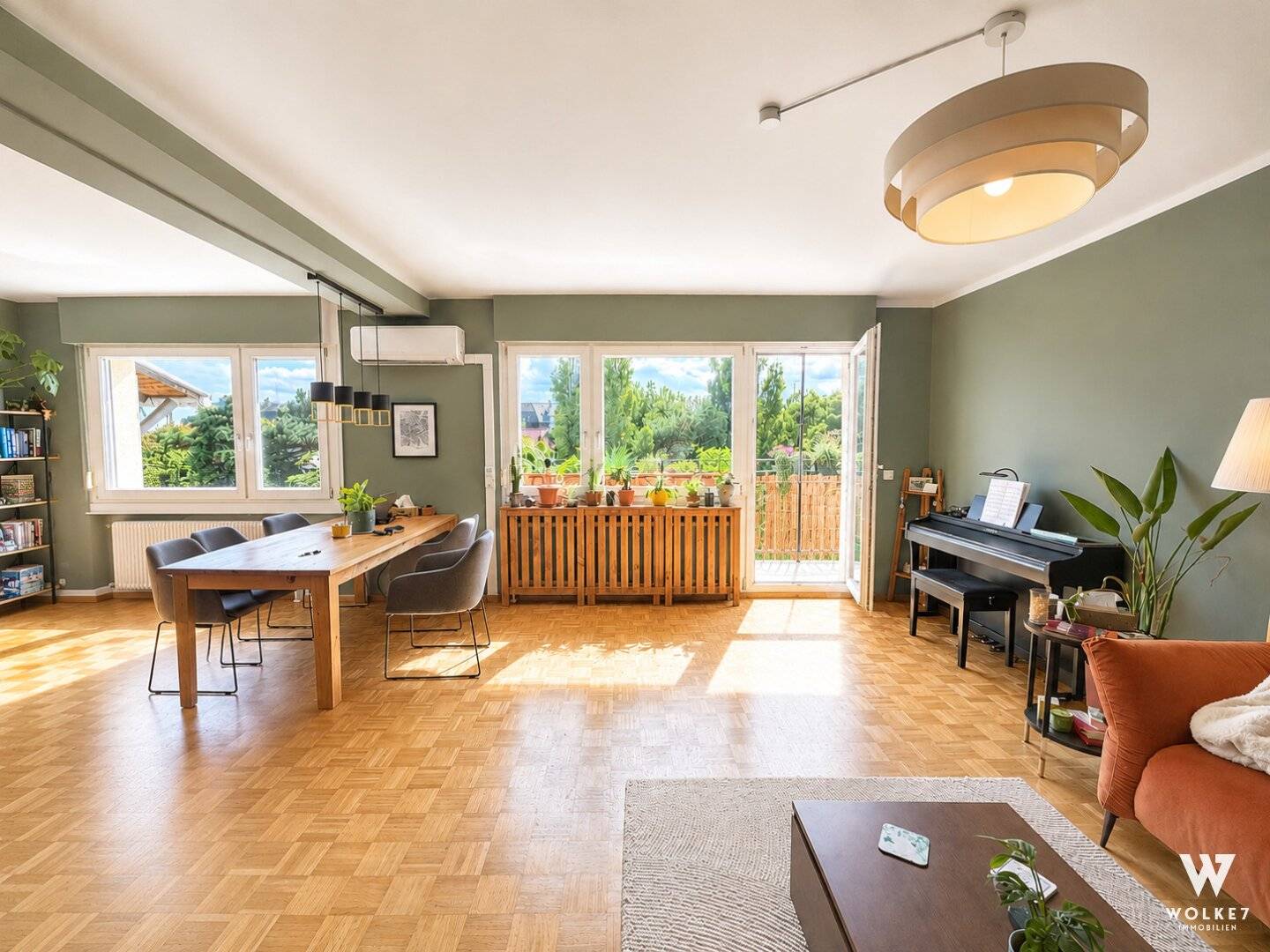 Lichtdurchflutete 3-Zimmer Wohnung mit wunderschönem Grünblick I Sonniger Süd-West Balkon