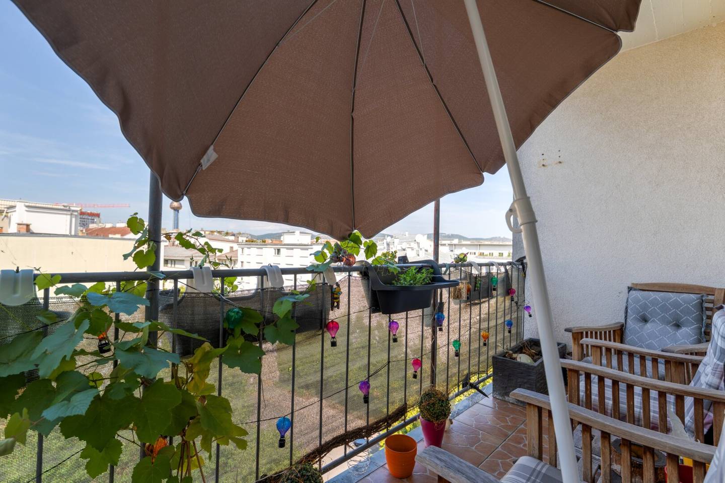 2-room apartment requiring renovation with loggia in 1200 Vienna * currently rented