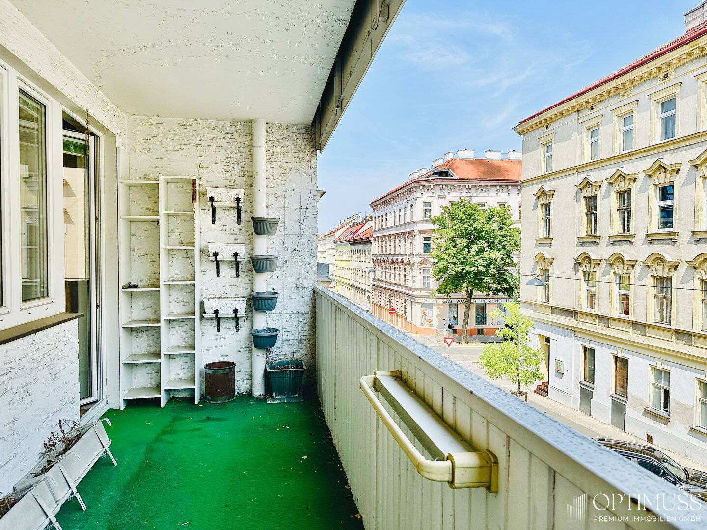 Super spring offer!!! Large, quiet 3 room apartment in the 16th district