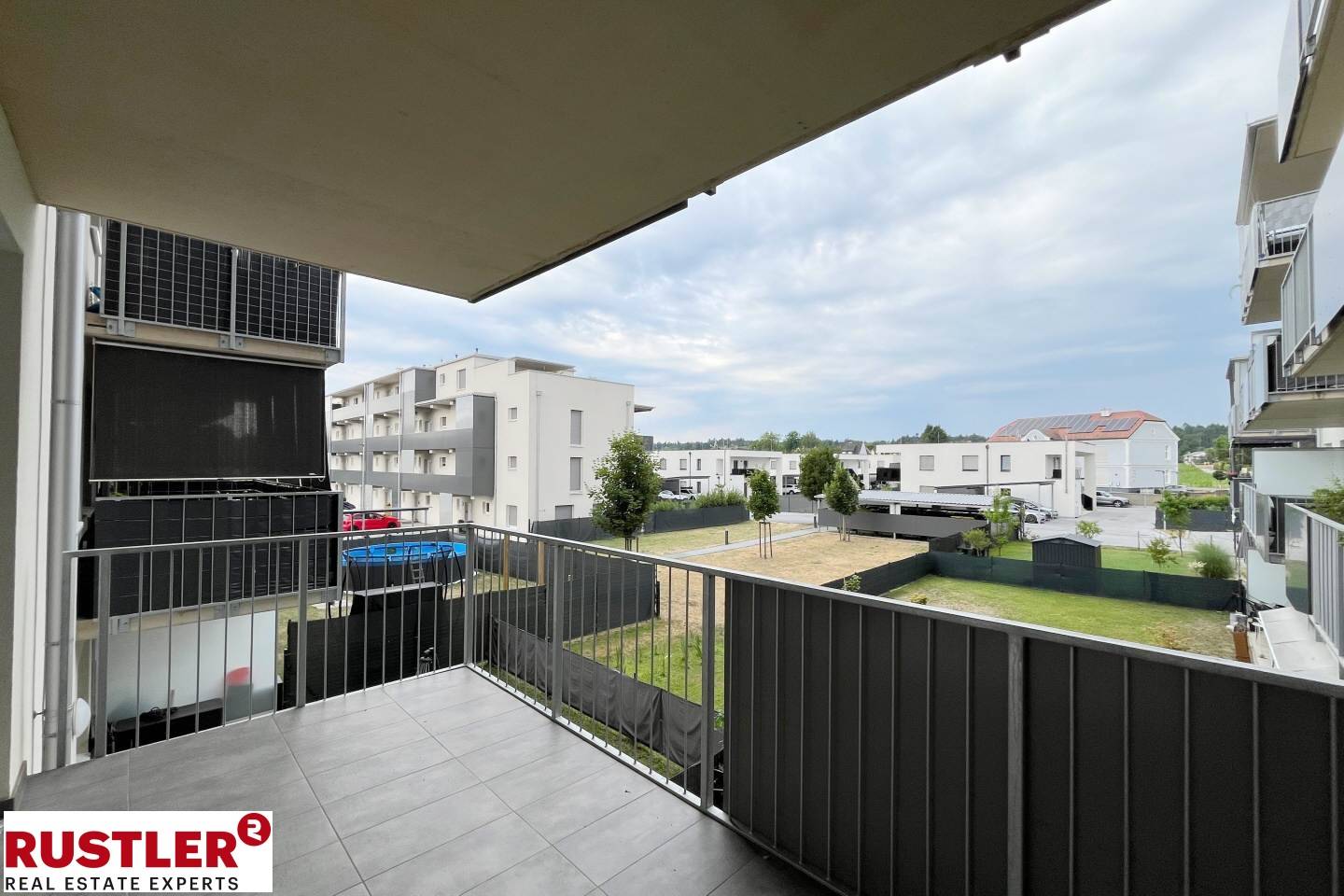 Lichtdurchflutete Wohnung mit hochwertiger Ausstattung und Westbalkon