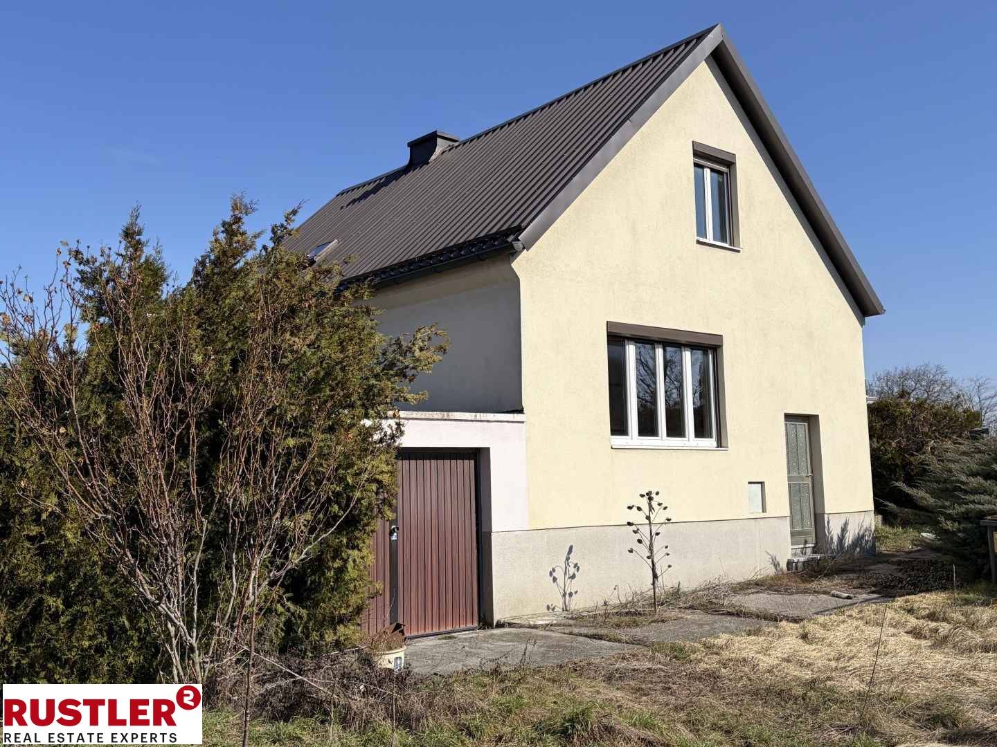 Südwestgarten und Ausbaupotenzial Familienwohnung