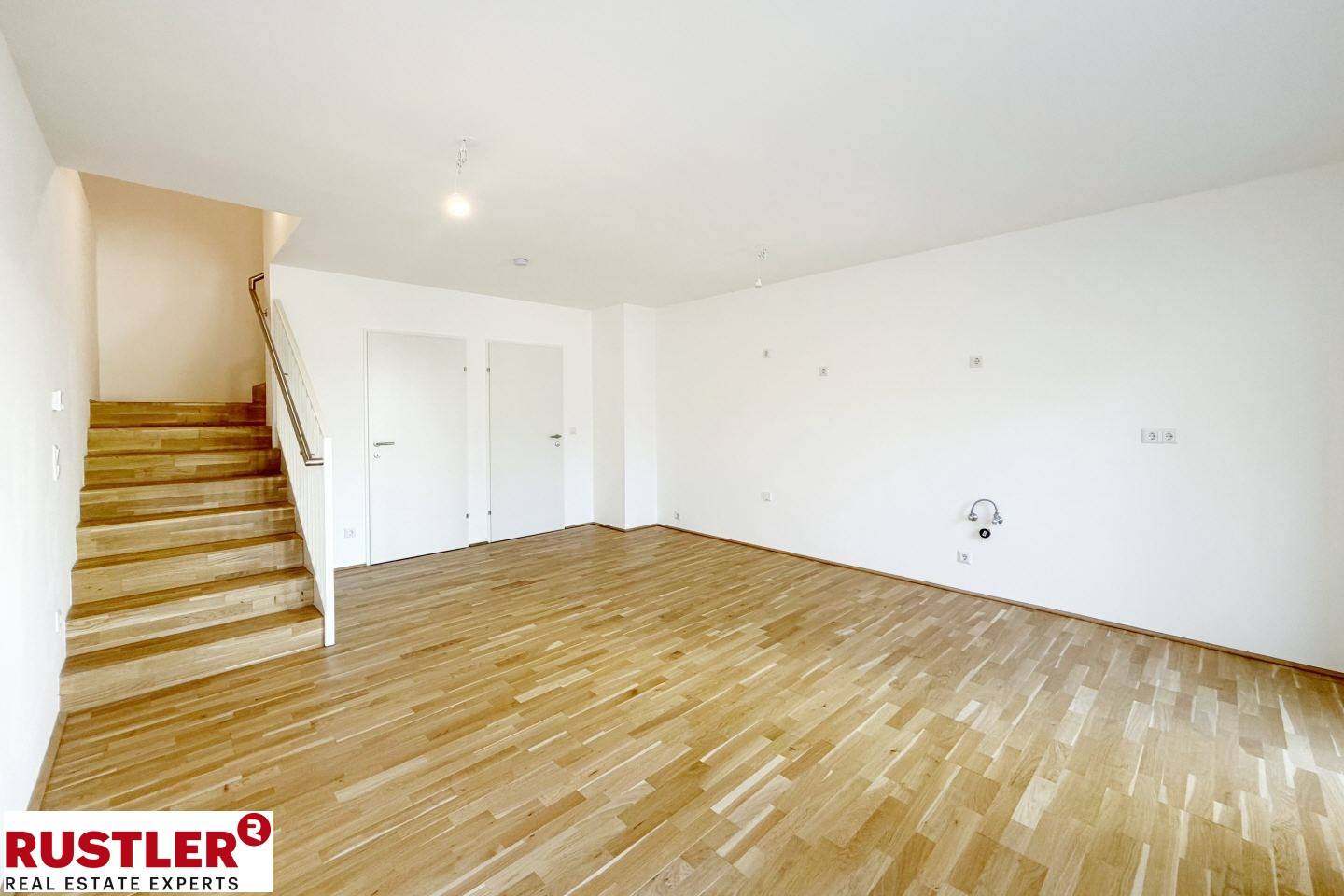 Maisonettewohnung with private garden and sustainable energy concept