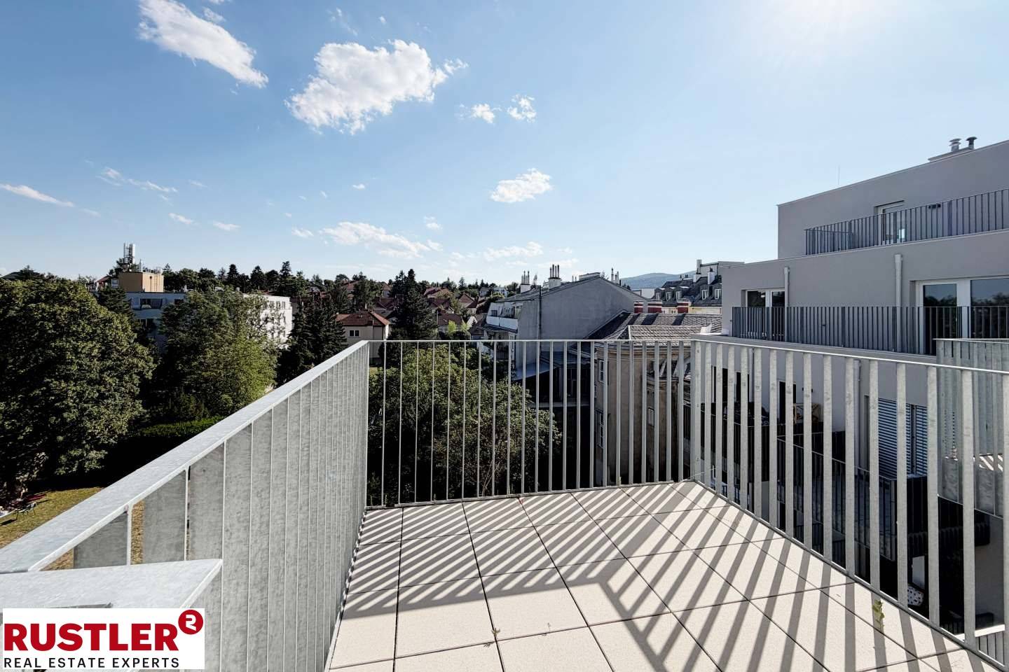 Apartment in quiet new build with green view