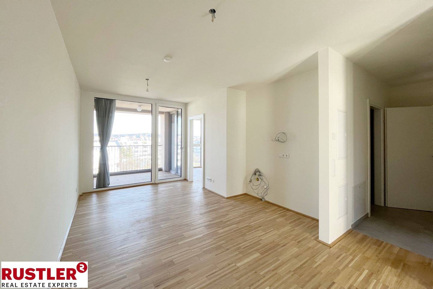 Bright Wohnung with loggia near the Mur
