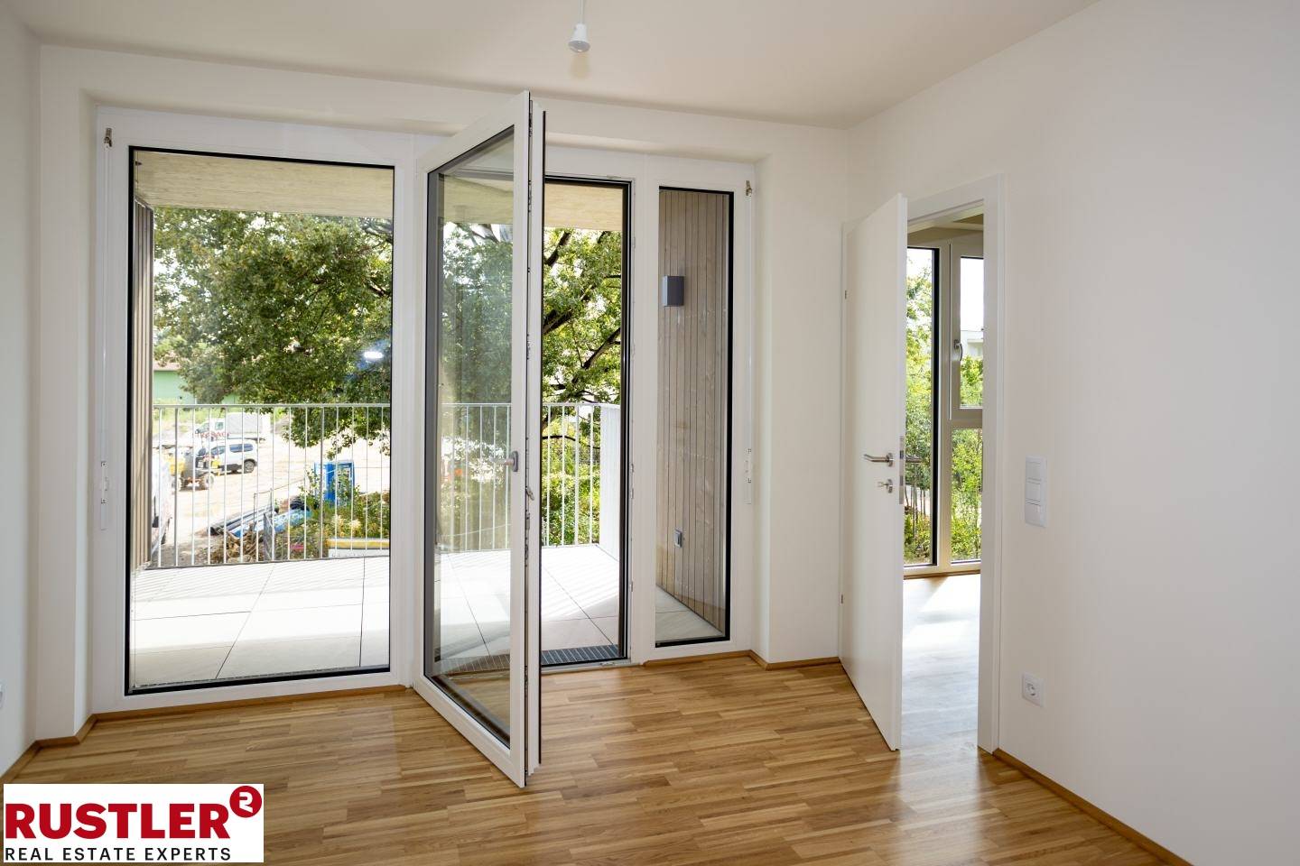 Neubauwohnung mit Balkon und Fußbodenheizung nahe Mur