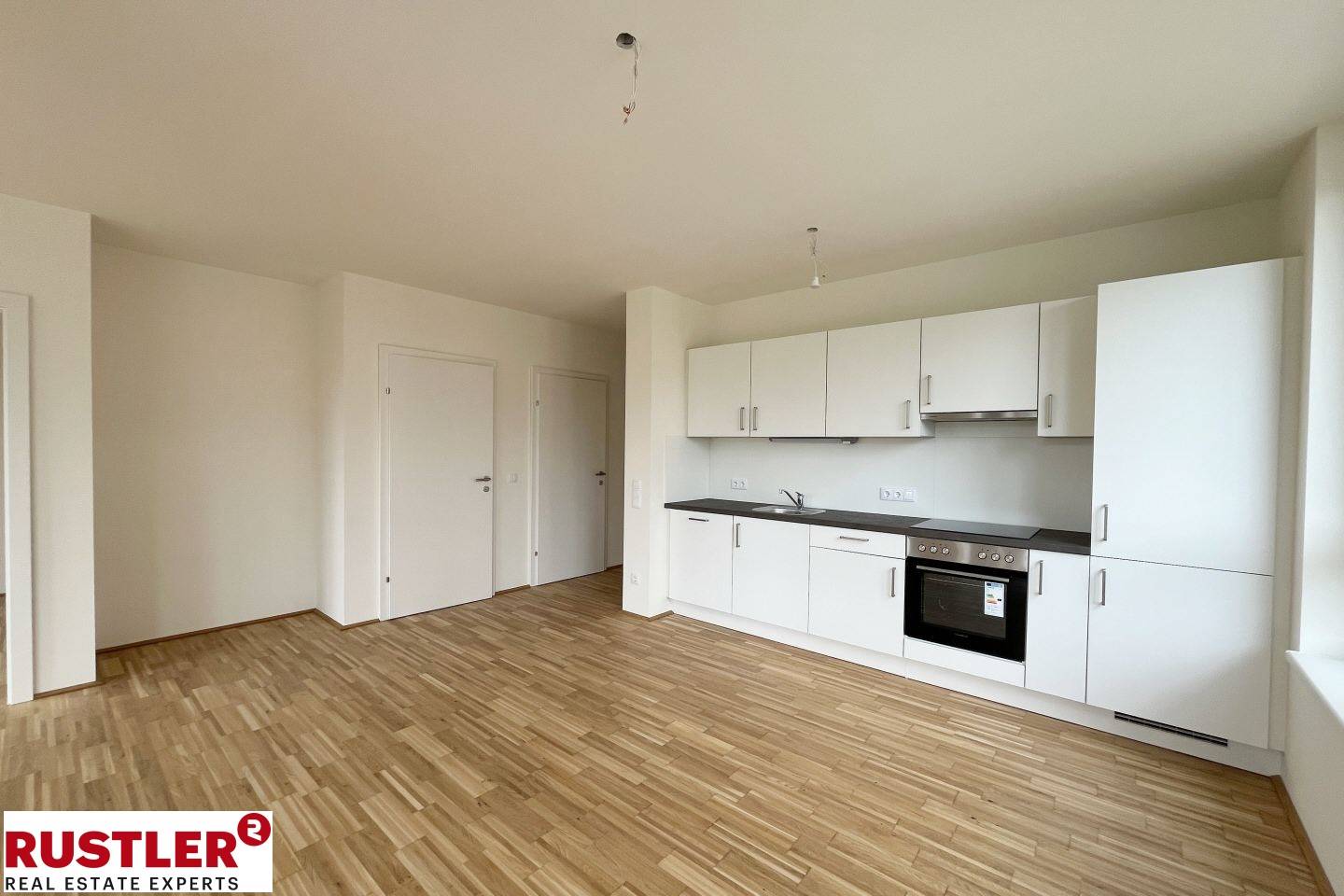 Bright sustainable Wohnung by the river
