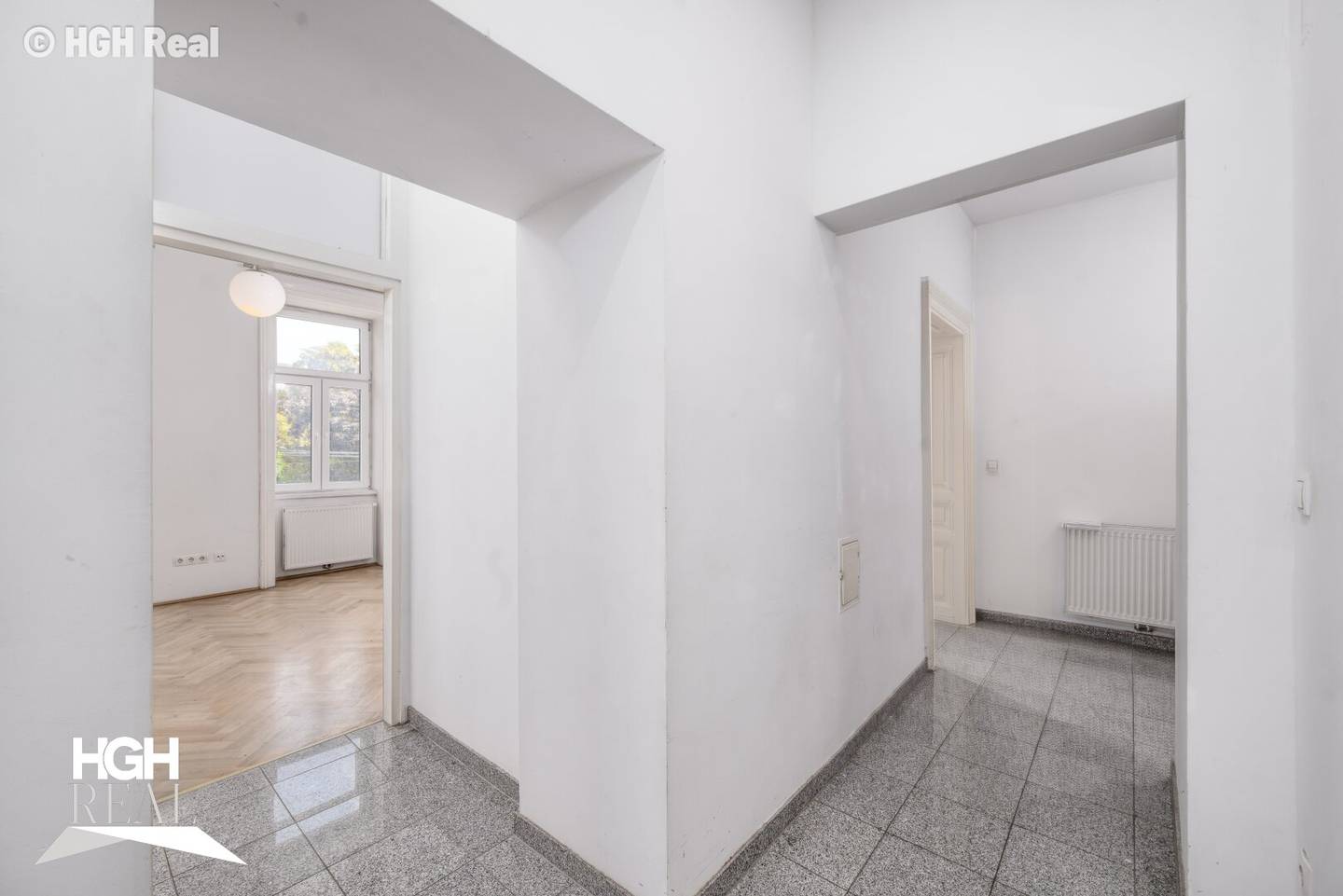 1160 Vienna Bright 3-room period apartment with elevator in central location of Ottakring near U3