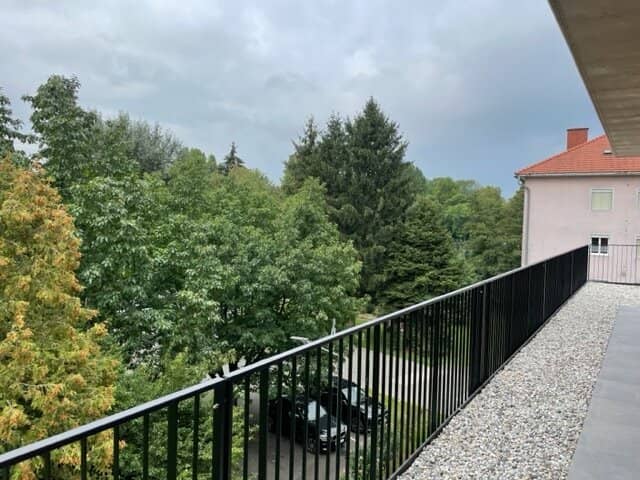 Bad Radkersburg: Exklusive 4-Zimmer-Wohnung mit großer Dachterrasse, 2 Bäder, Tiefgarage in zentraler &amp; dennoch ruhiger Lage!