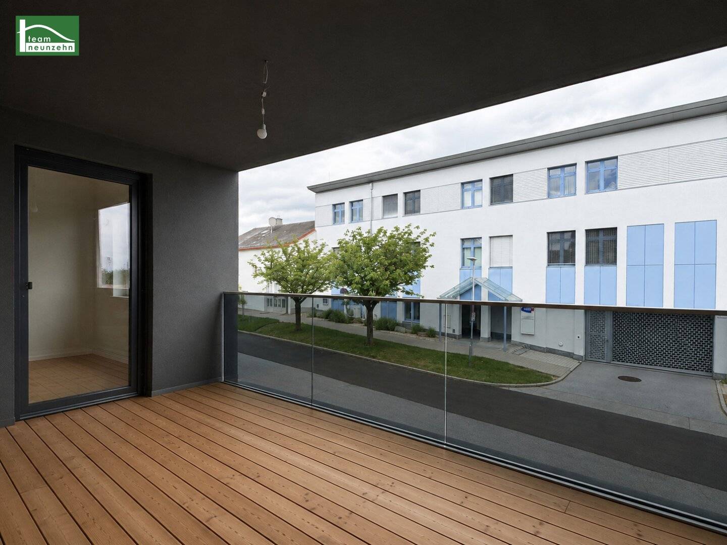 LIVING WHERE OTHERS GO ON VACATION I FIRST OCCUPANCY I 3 ROOMS I NEUSIEDL AM SEE