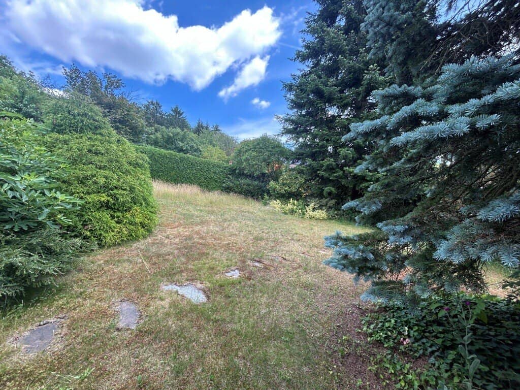 Baugrundstück mit Altbestand in ruhiger Lage in Gablitz