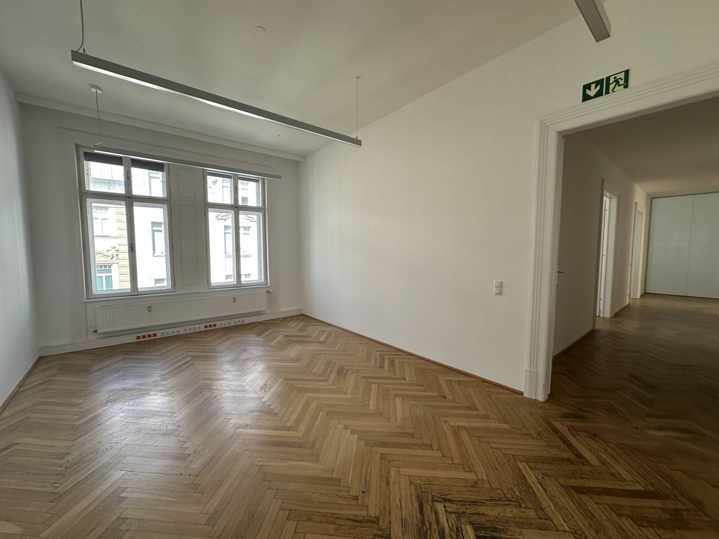 Helle Altbauwohnung nahe Alten AKH mit Klimaanlage