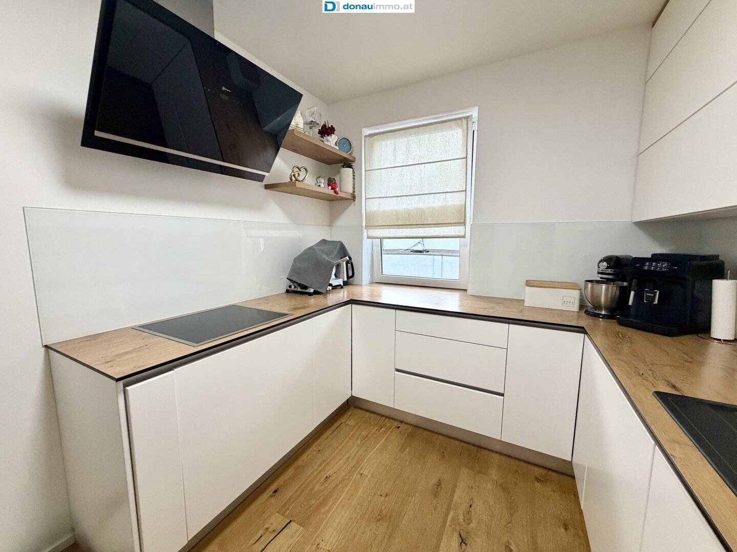Modern 4-room apartment with balcony and underground garage in 8020 Graz
