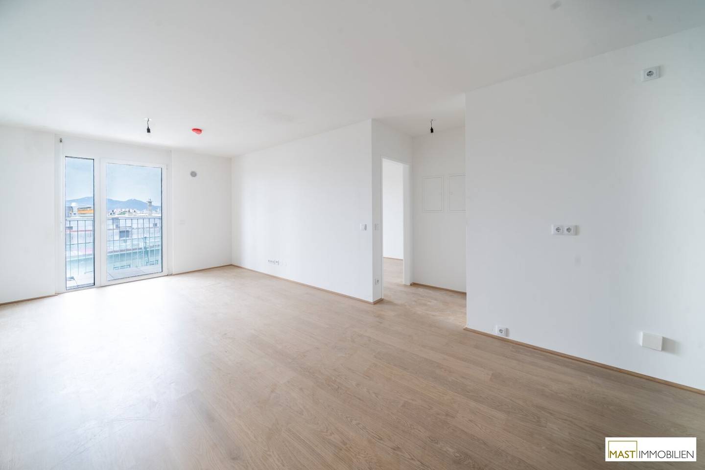 Alte Donau - 2-room first-occupancy apartment on the 7th floor with west orientation