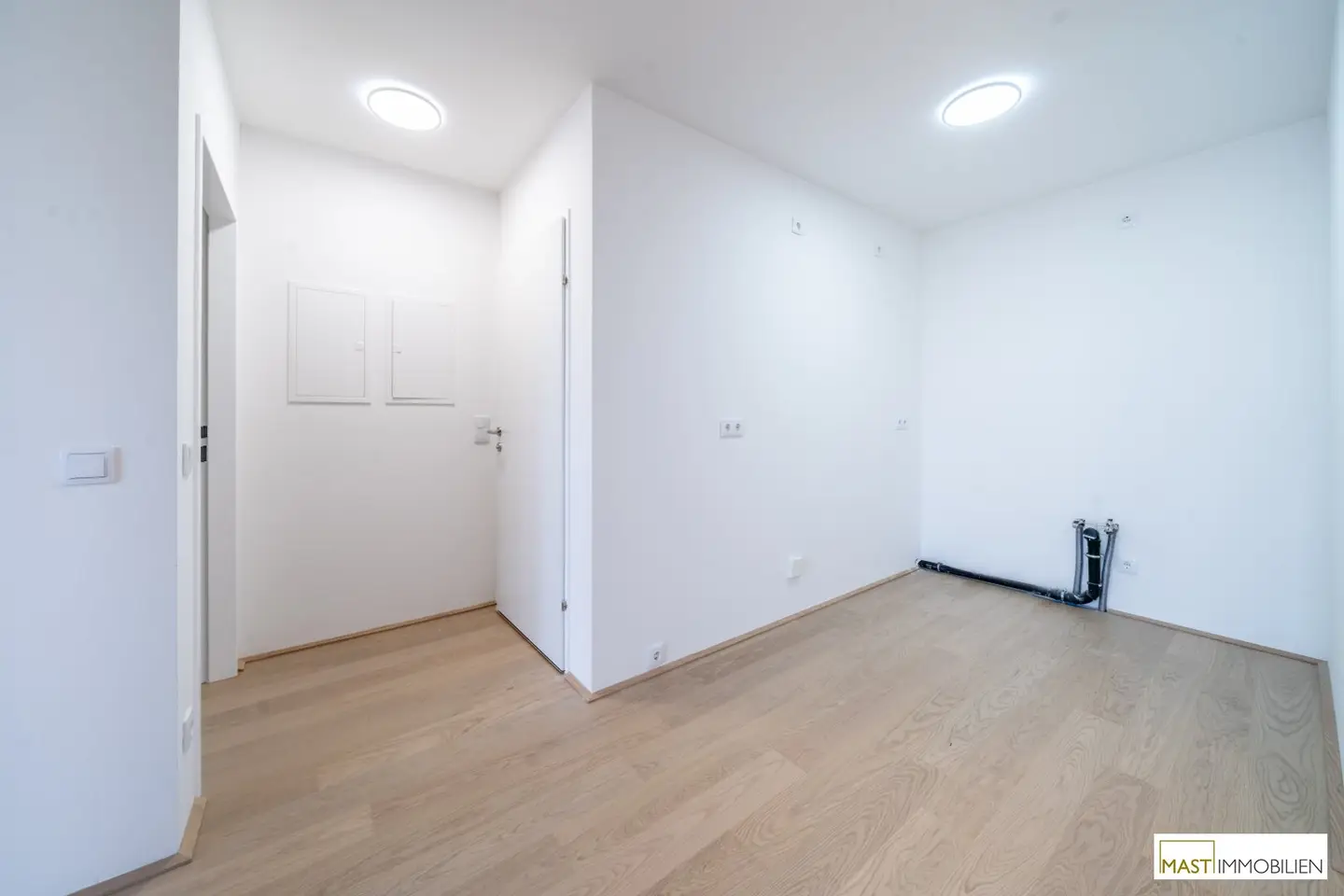 Alte Donau - 2-room first-occupancy apartment on the 7th floor with west orientation