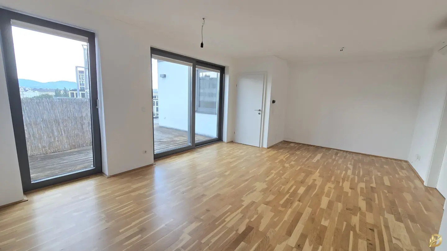Attic apartment, two rooms plus terrace, near Augarten