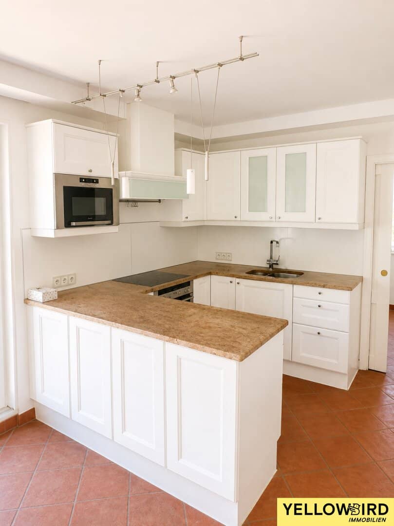 3-room attic apartment I 2 terraces I sauna I parking space included I view over Vienna I 1190 Vienna