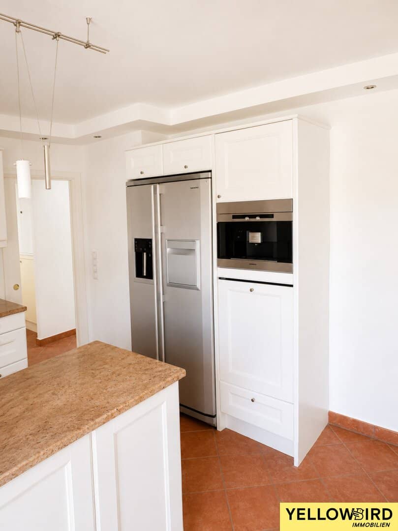 3-room attic apartment I 2 terraces I sauna I parking space included I view over Vienna I 1190 Vienna