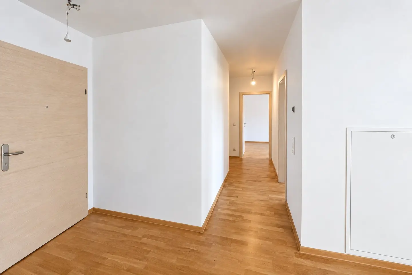 Spacious apartment with 86.57 m², 12 m² loggia & 60 m² terrace