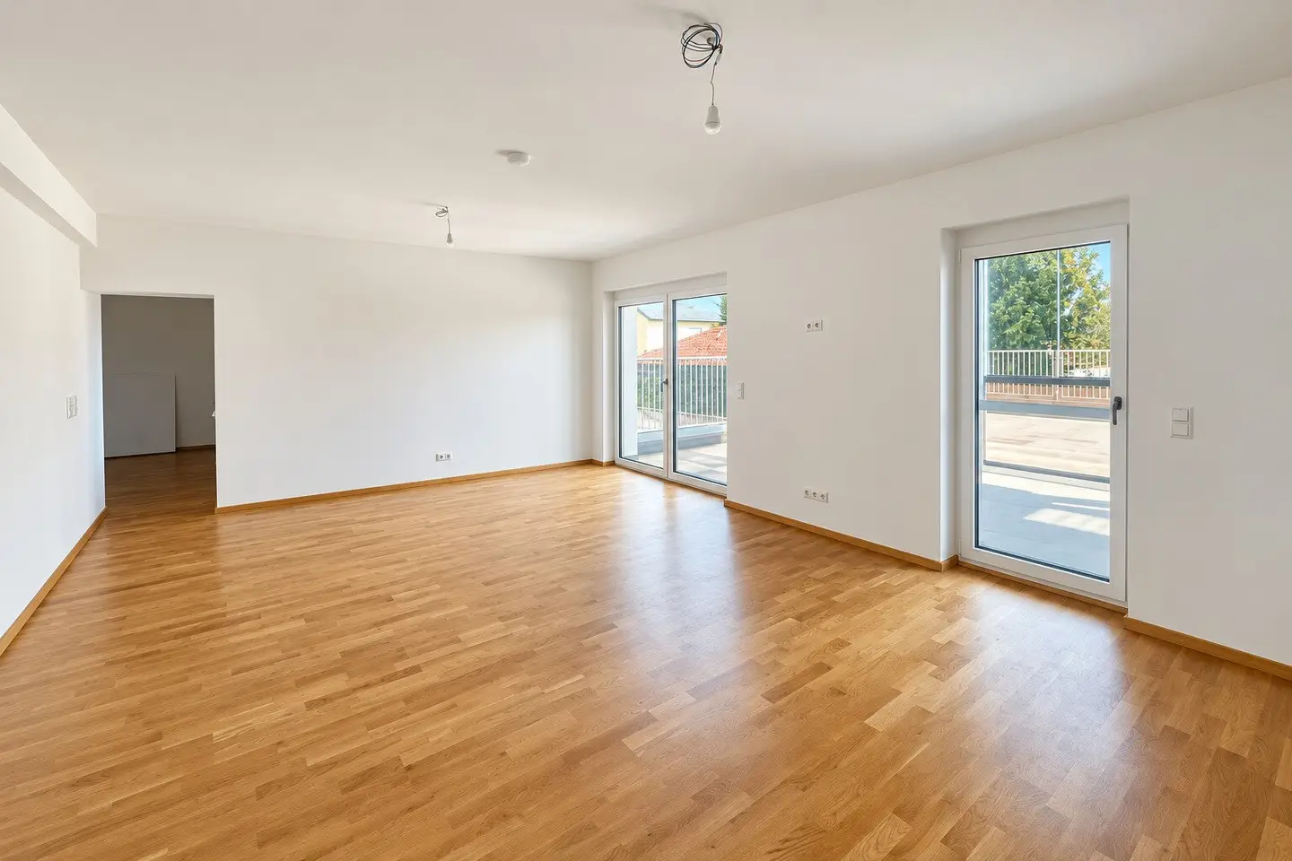 Spacious apartment with 86.57 m², 12 m² loggia & 60 m² terrace