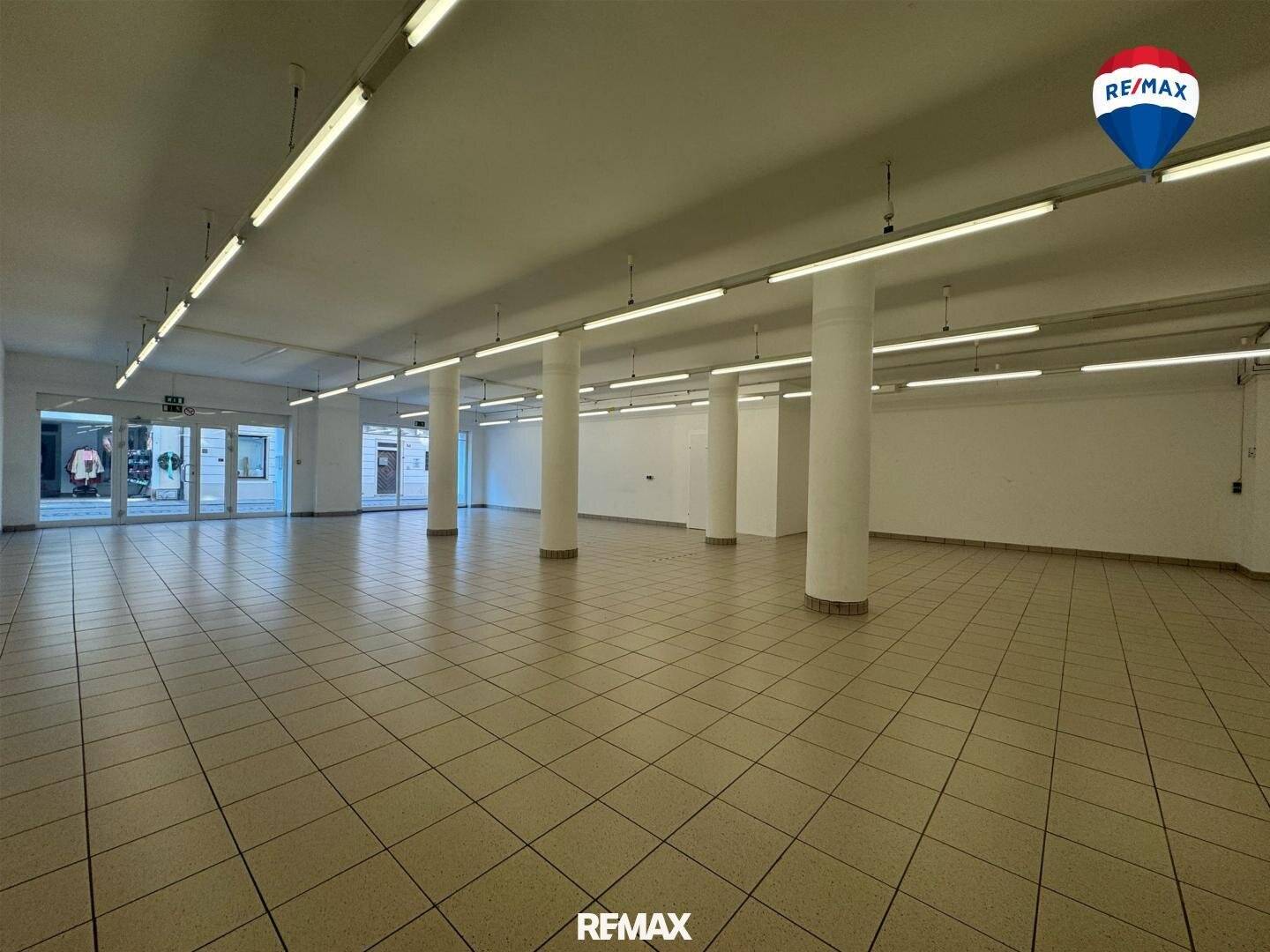 ! PREISGESENKT ! Geschäftslokal / Büro in der Eferdinger Schmiedstraße