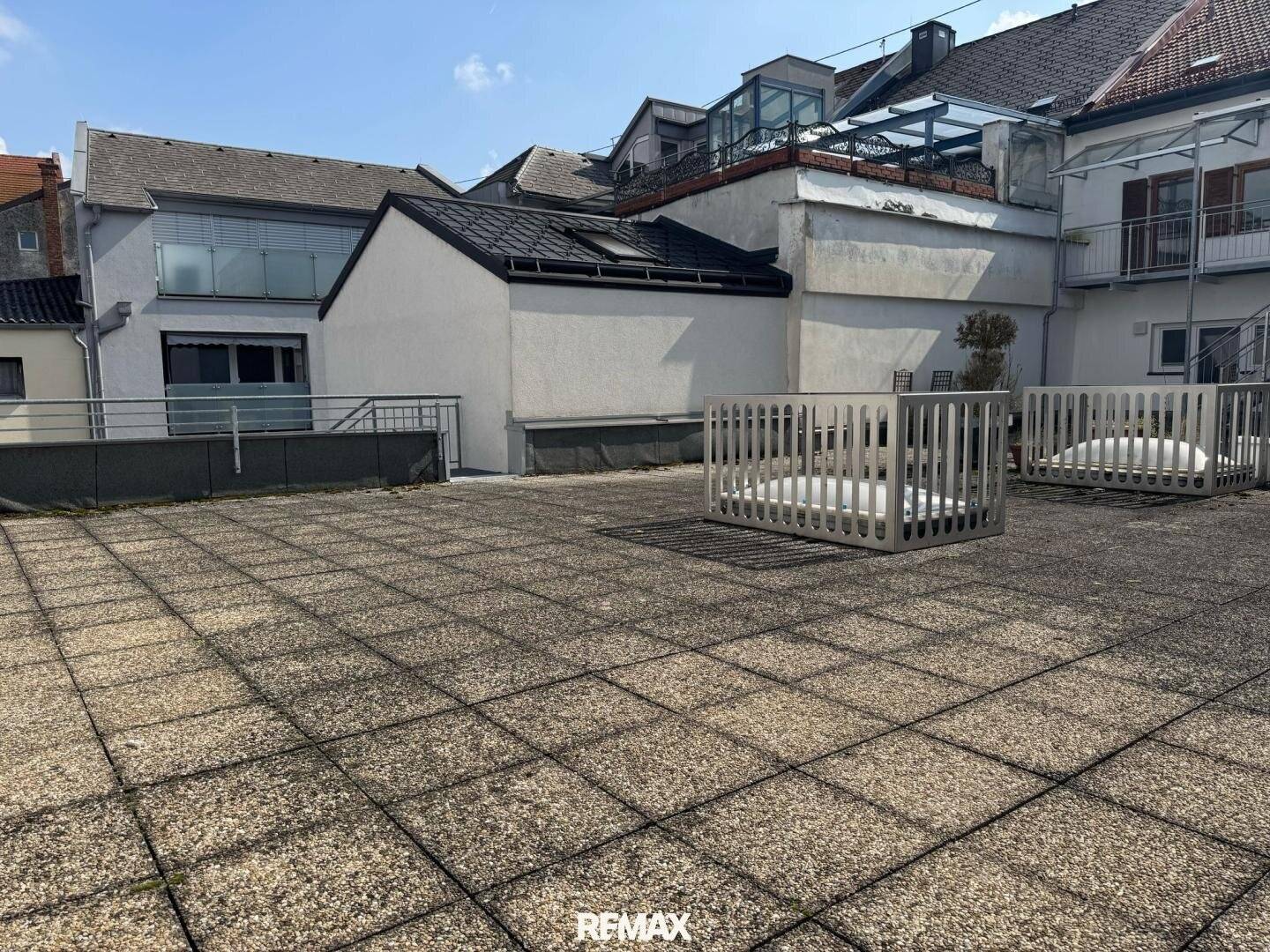 ! PREISGESENKT ! Großzügige Büroflächen mit  Mitarbeiterterrasse im Herzen Eferdings