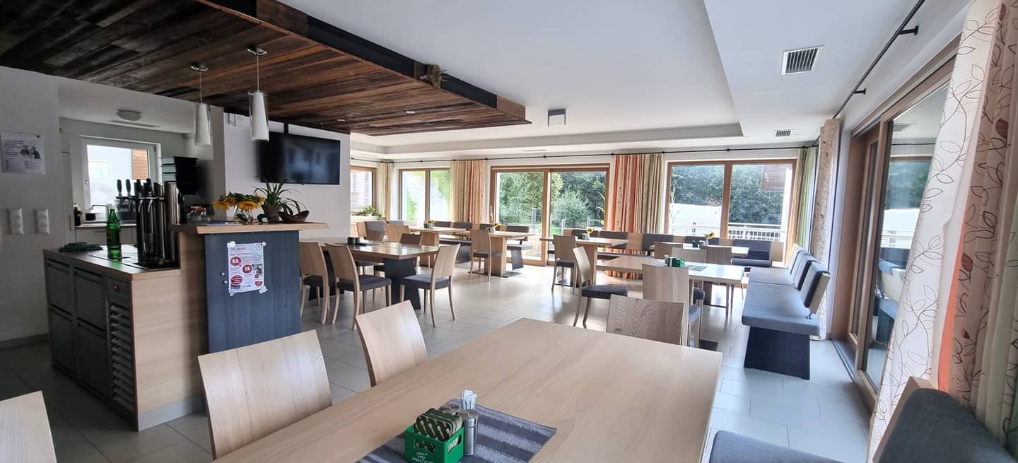 Dream estate for horse lovers in secluded location with approx. 13 ha - trail riding in the horse realm Mühlviertler Alm