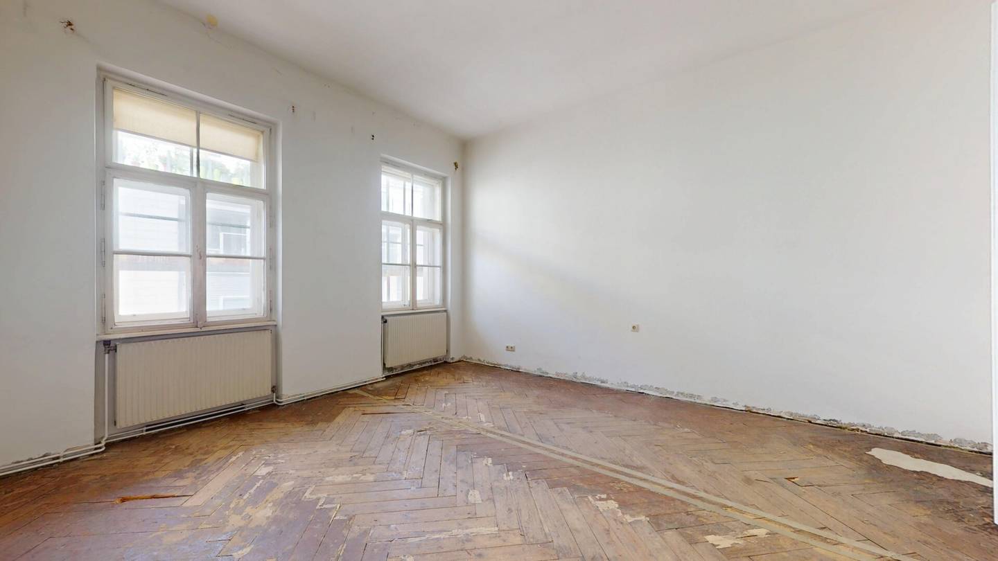 Unsanierter Stilaltbau nahe der Inneren Stadt | 3. OG mit Westausrichtung