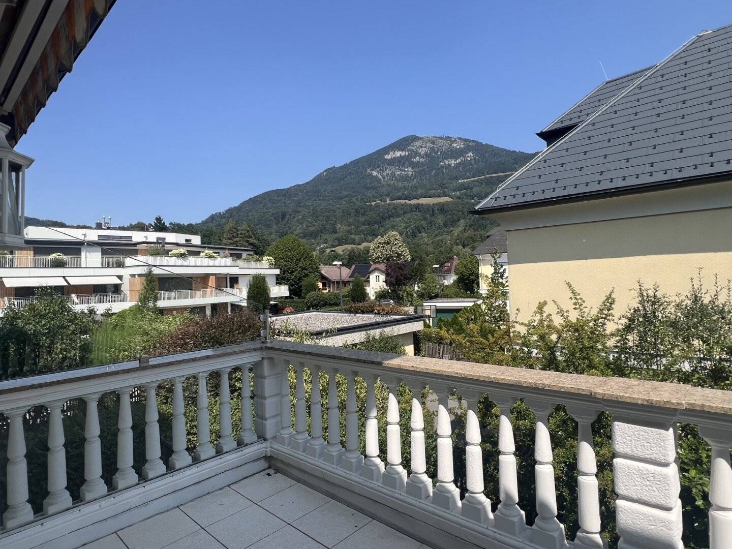 Bestlage Aigen: 3-Zimmer-Wohnung mit Balkon und Garage