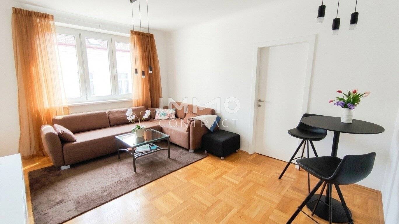 Quiet courtyard location meets Vienna city lifestyle – renovated 2 room apartment in prime location of the 3rd district