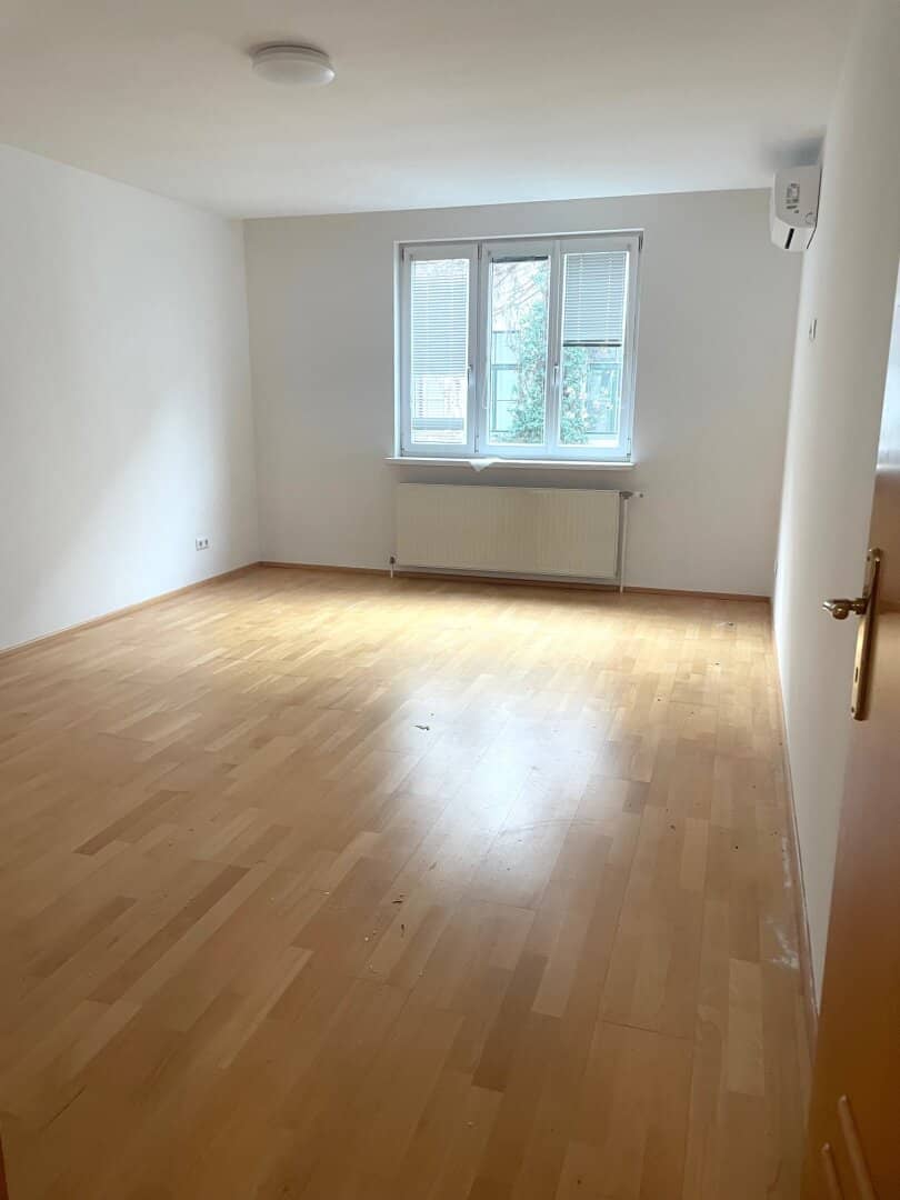 4 ZIMMER - WOHNUNGSEIGENTUM AM NESTROYPLATZ - VOLLKLIMATISIERT - U1 NESTROYPLATZ