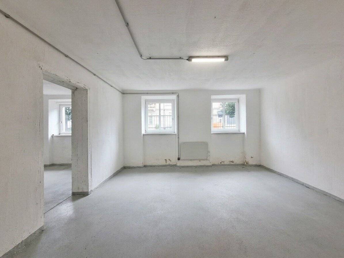 STORAGE | HOBBY | CRAFT | COMMERCIAL – 71 m² versatile usable area
