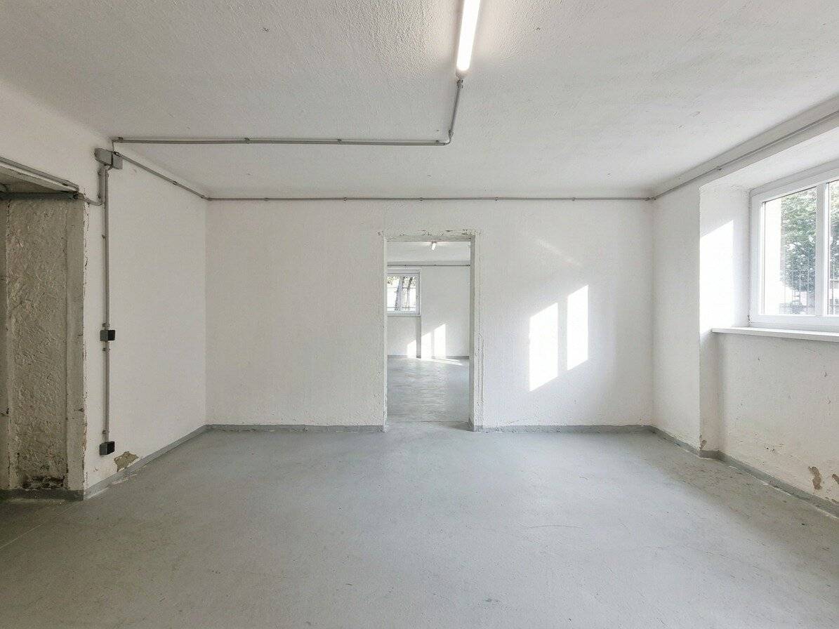 STORAGE | HOBBY | CRAFT | COMMERCIAL – 71 m² versatile usable area