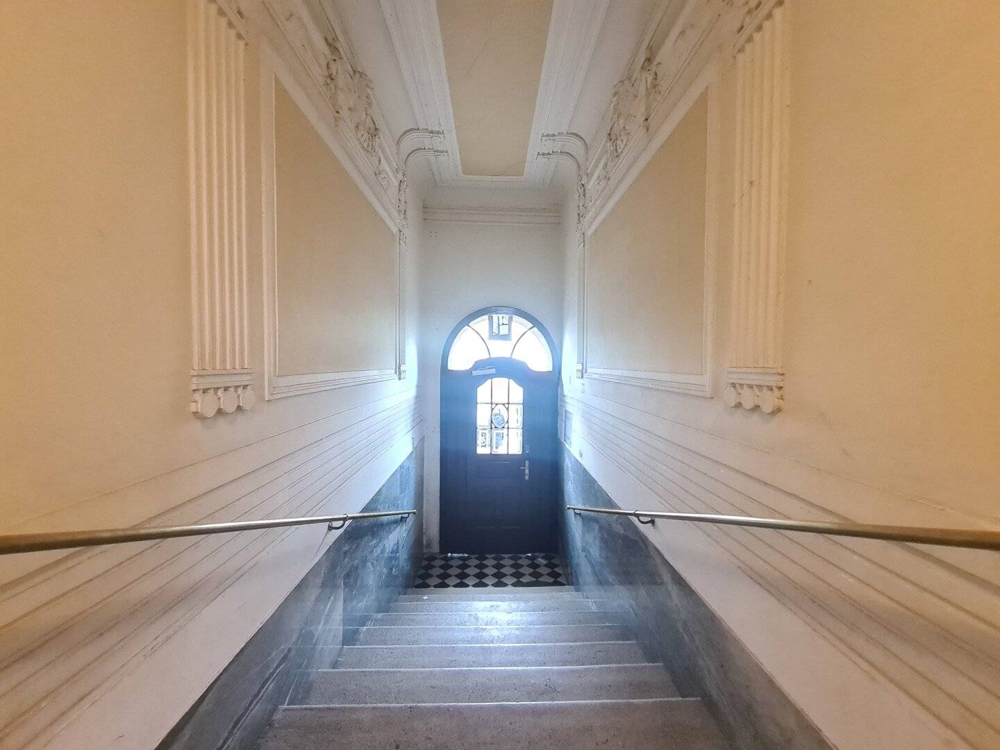 Altbau zum Renovieren U4 Ober St. Veit