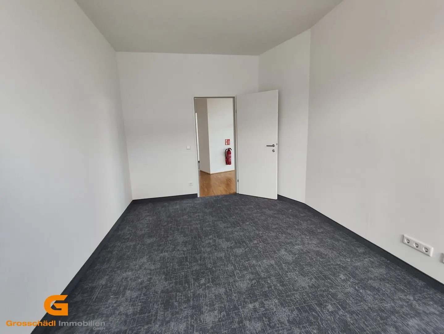 Rent elegant office near Salzburg Airport