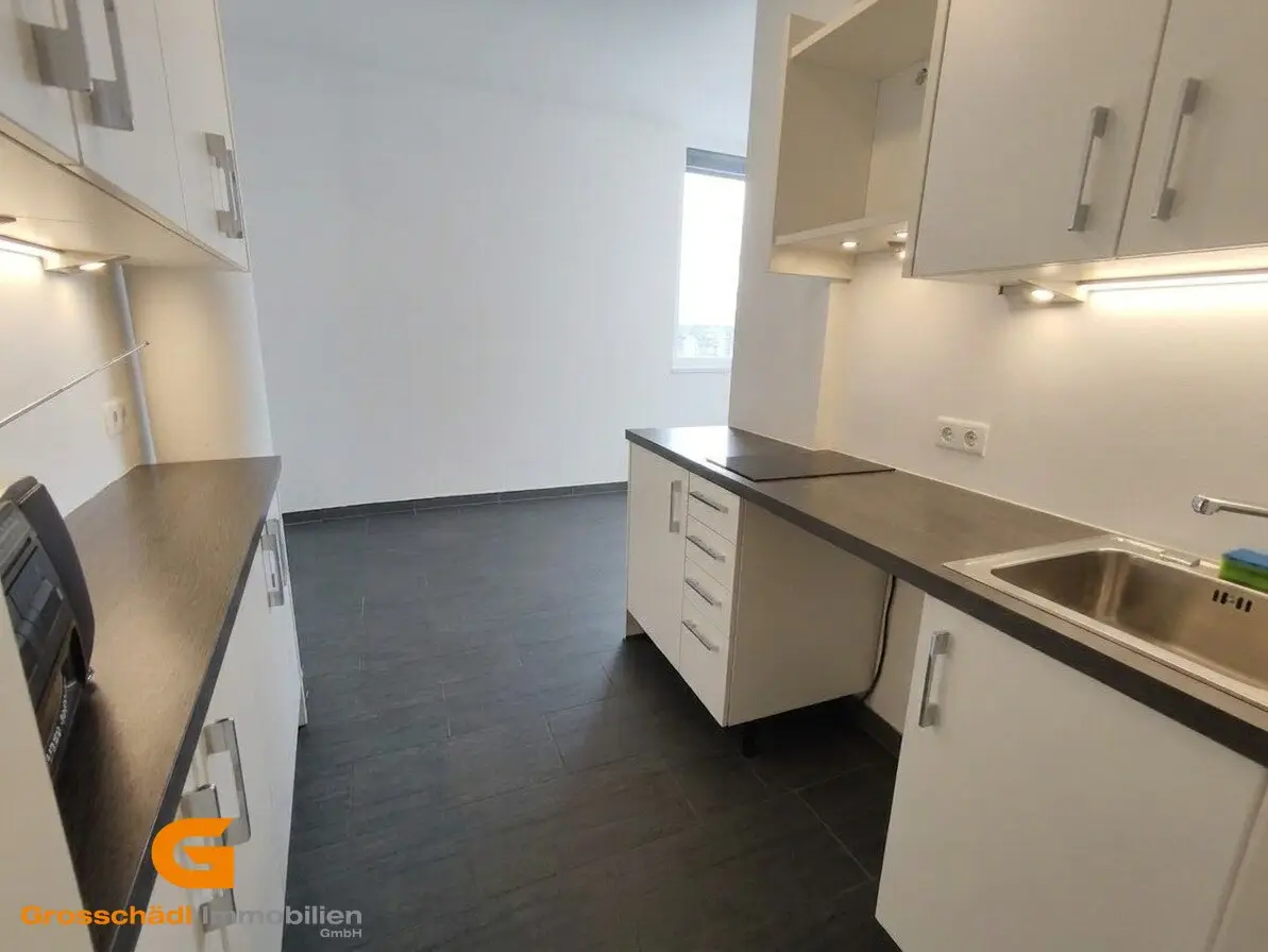 Rent elegant office near Salzburg Airport