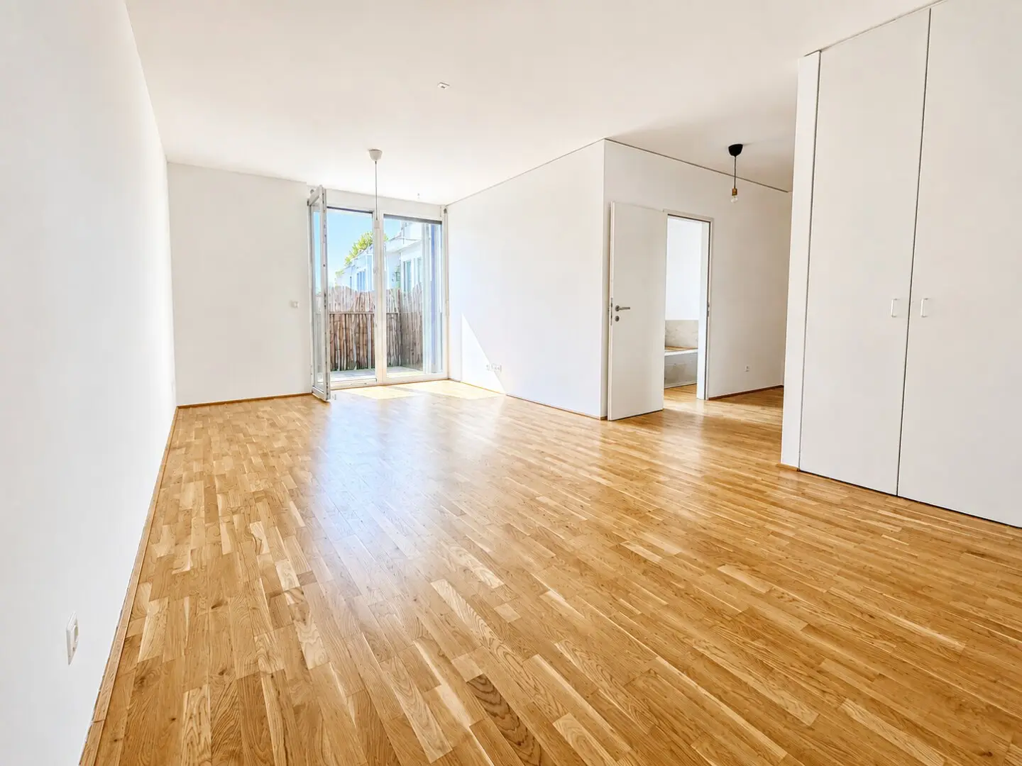 Modern living in prime location of Graz-St. Peter with underground parking space!