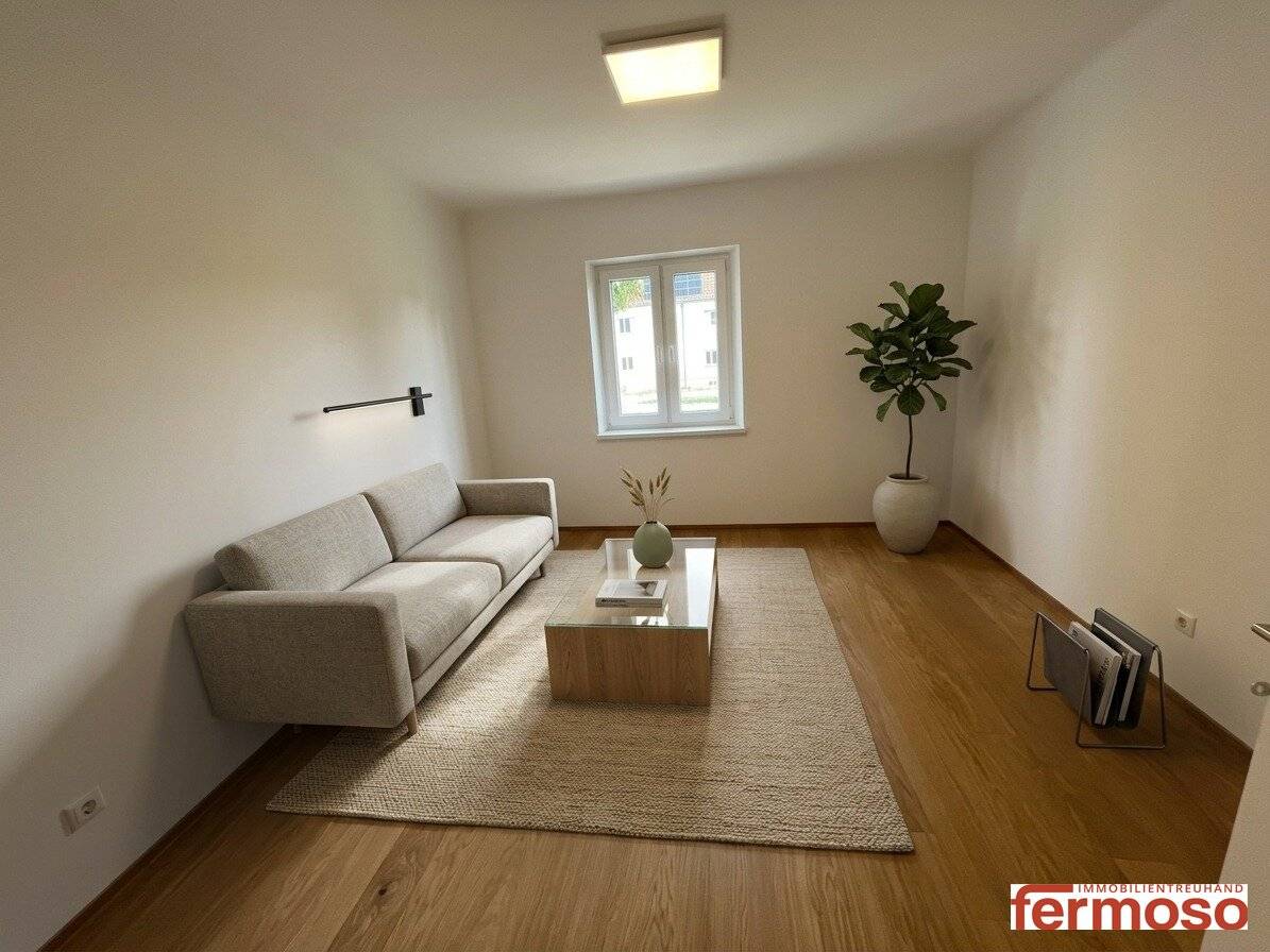 Freshly renovated and modernly equipped 2.5 rooms in Ebergassing