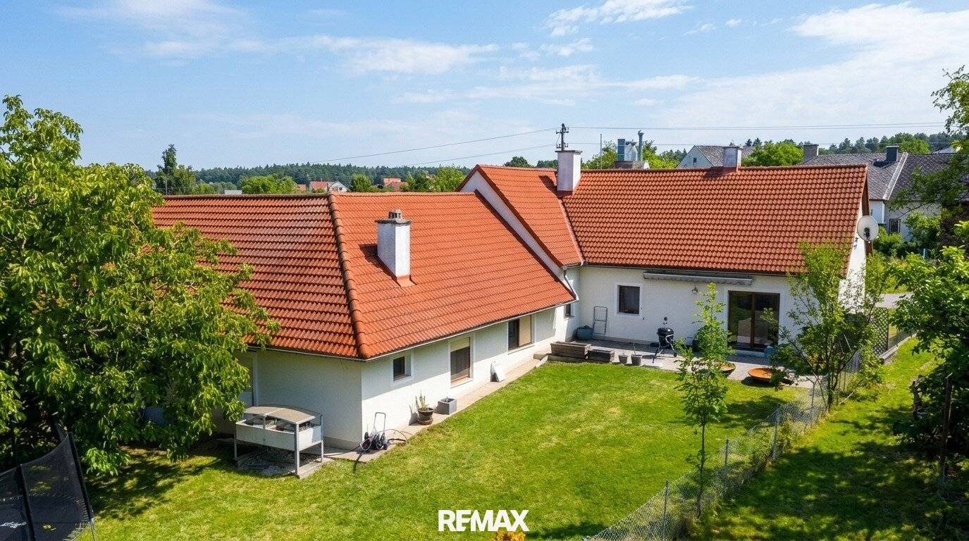 Leben, wo andere Urlaub machen großzügiges Landhaus mit viel Platz