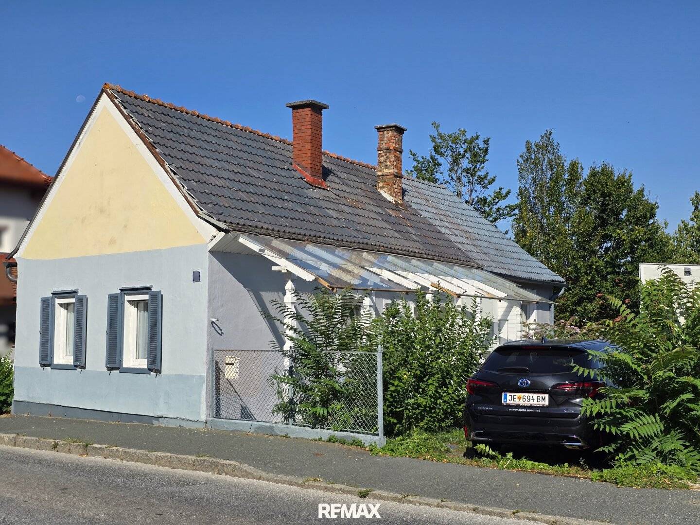 Shell house in Güssing with garage, terrace and cistern - Top price!