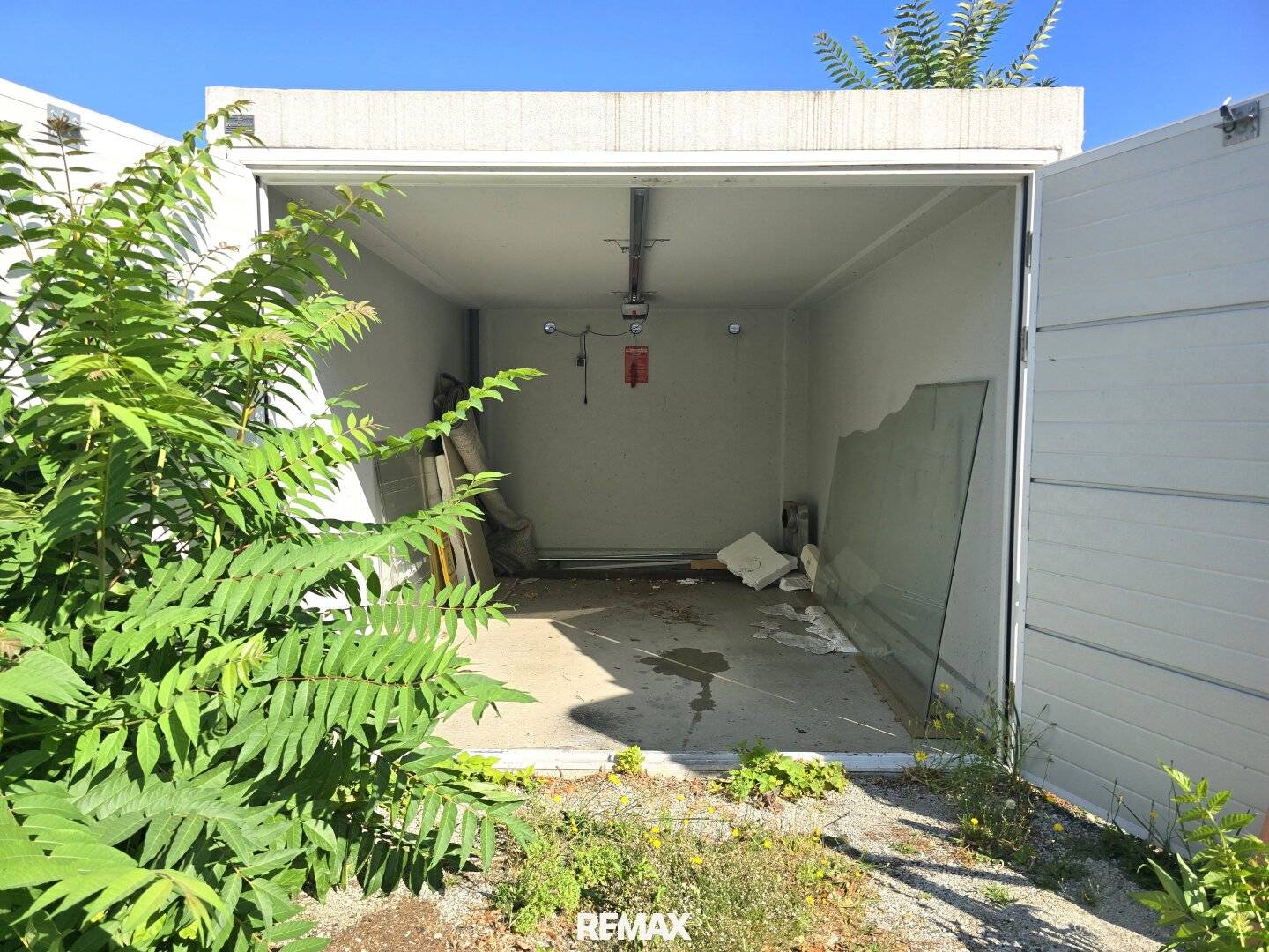 Shell house in Güssing with garage, terrace and cistern - Top price!
