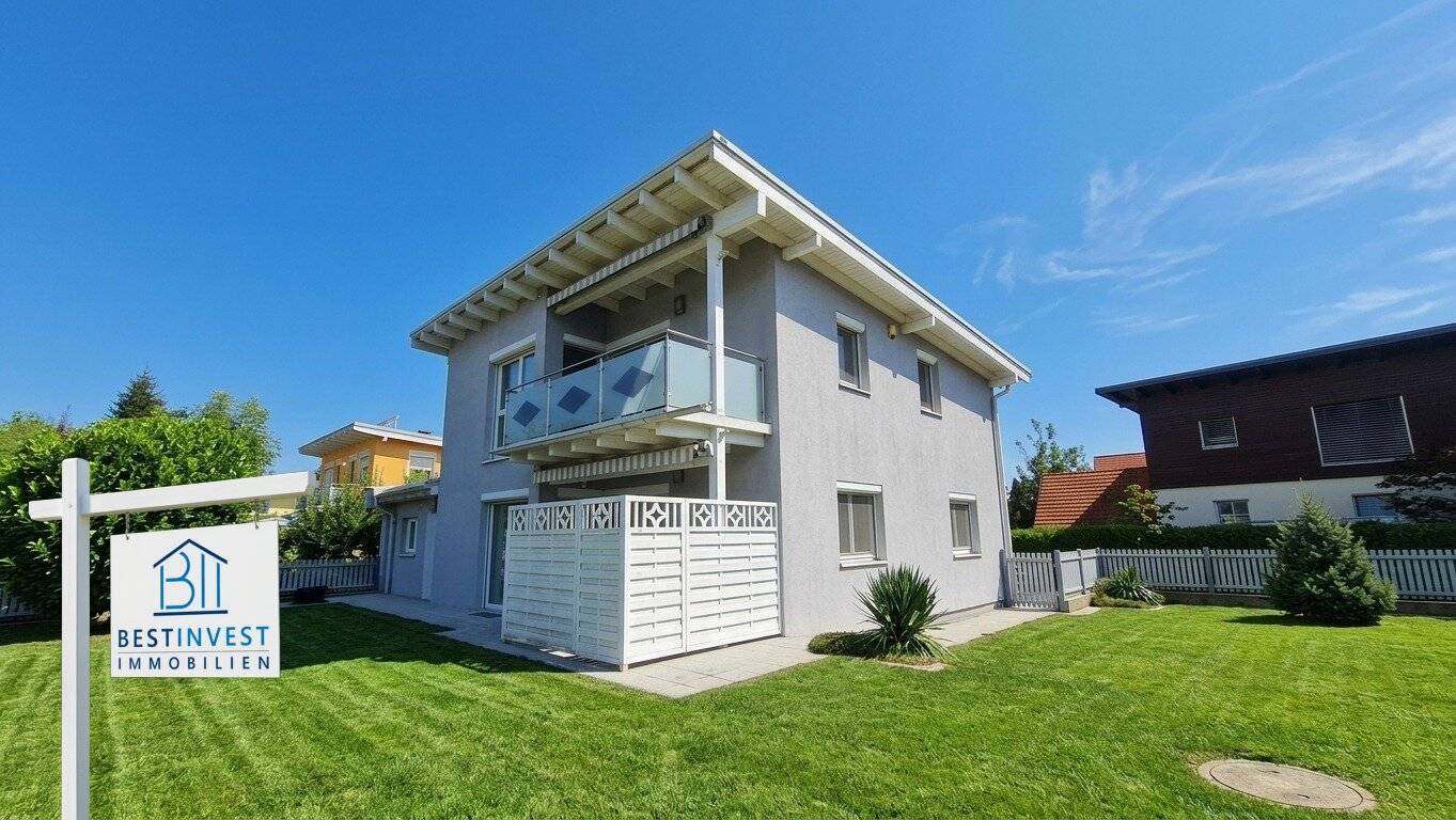 Neuwertiges Haus, vollkommen Barrierefrei mit LIFT
